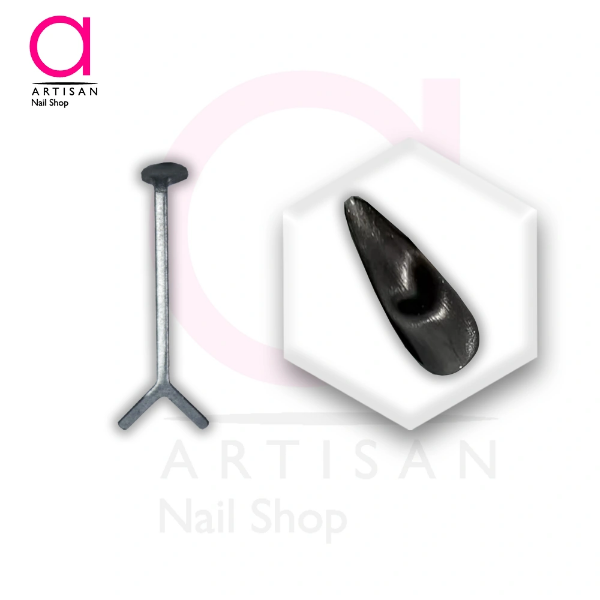 تصویر  شابلون مگنت کاشت ناخن طرح قلب